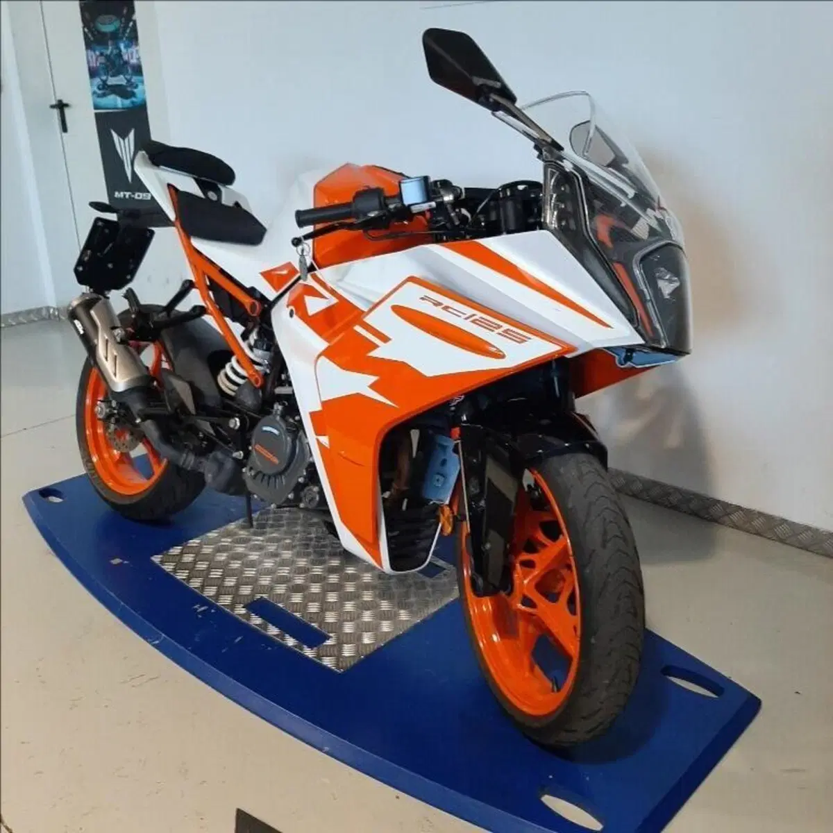 KTM RC 125 (2022 - 26) (2)