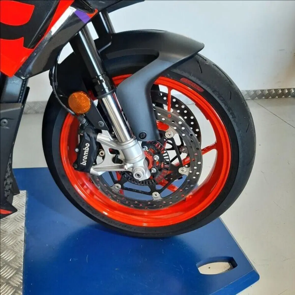 Aprilia Tuono 660 Factory (2022 - 24) (3)
