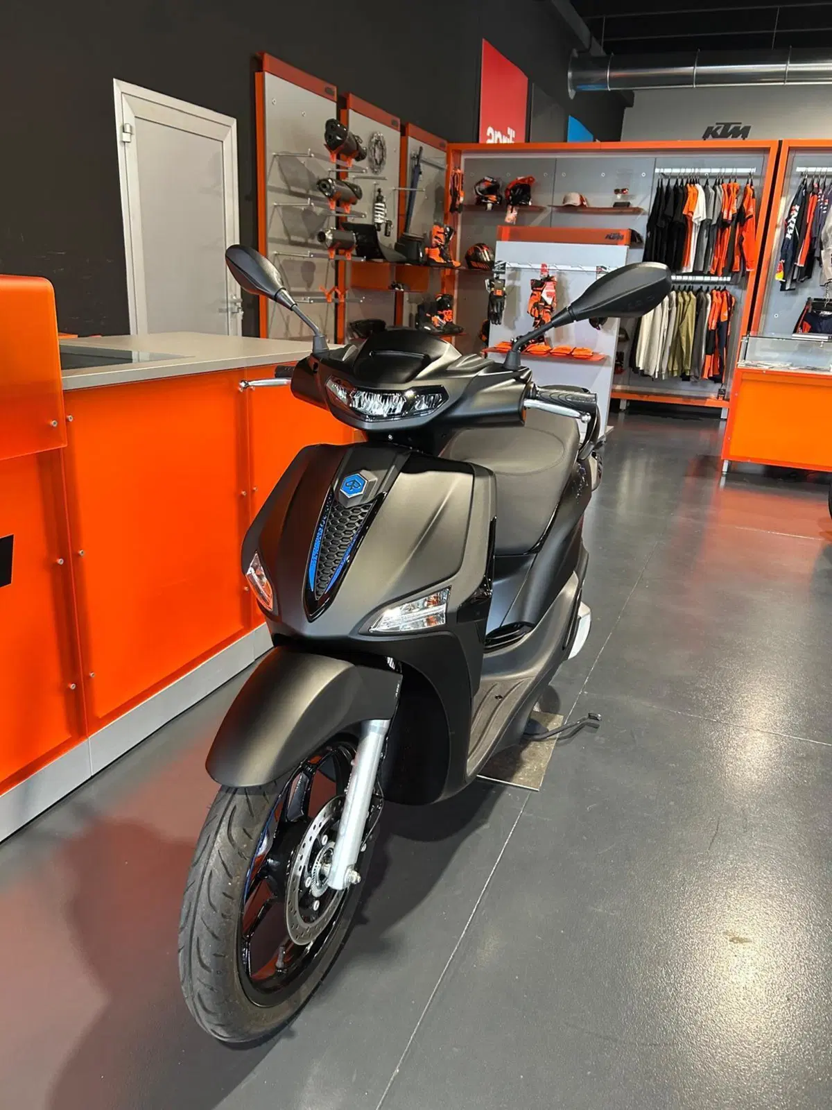 Piaggio Liberty 150 S (2025 - 26) (3)