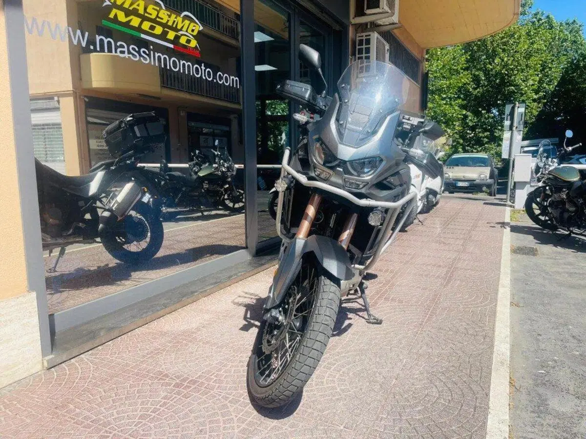Honda Africa Twin CRF 1100L (2022 - 23) (9)
