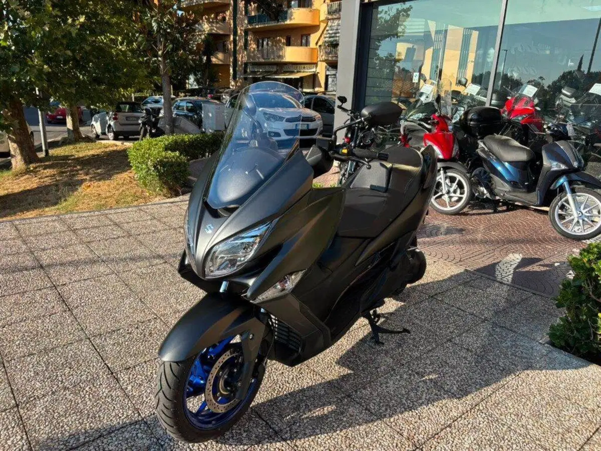 Suzuki Burgman AN 400 (2017 - 20) (7)