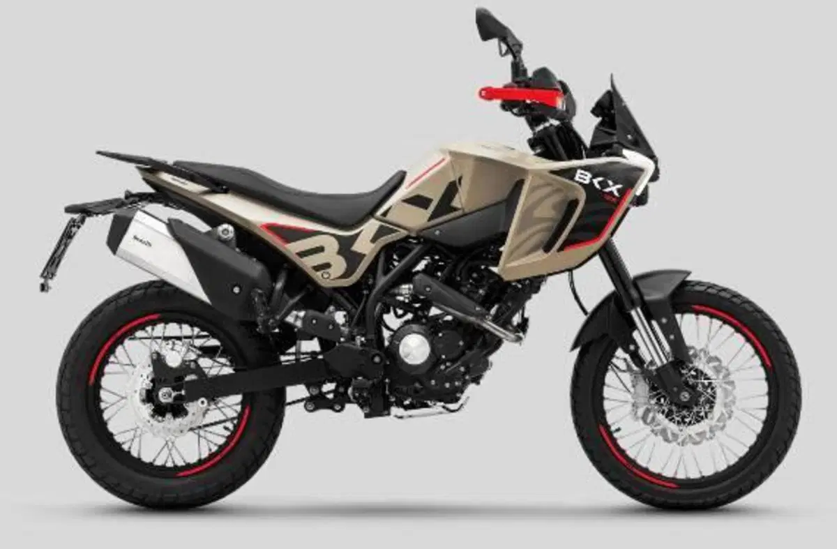 Benelli BKX 125 (2026) (2)