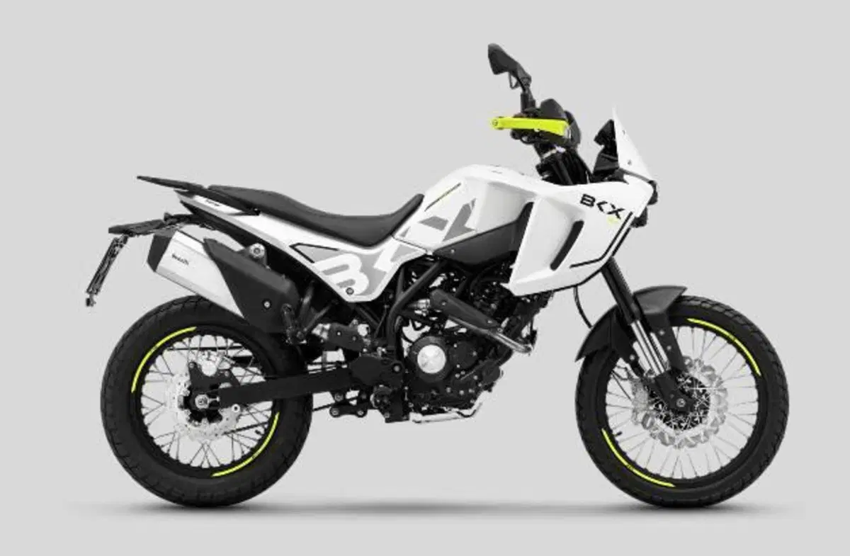 Benelli BKX 125 (2026) (3)