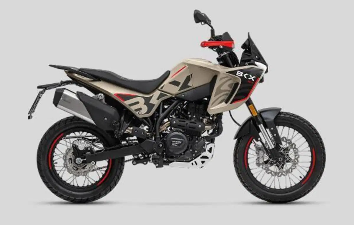 Benelli BKX 300 (2026) (3)