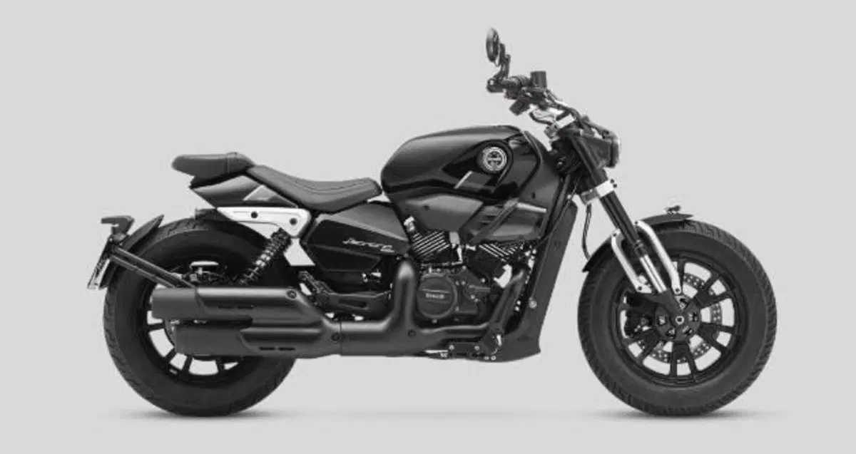Benelli Leoncino 400 Bobber (2026) (3)