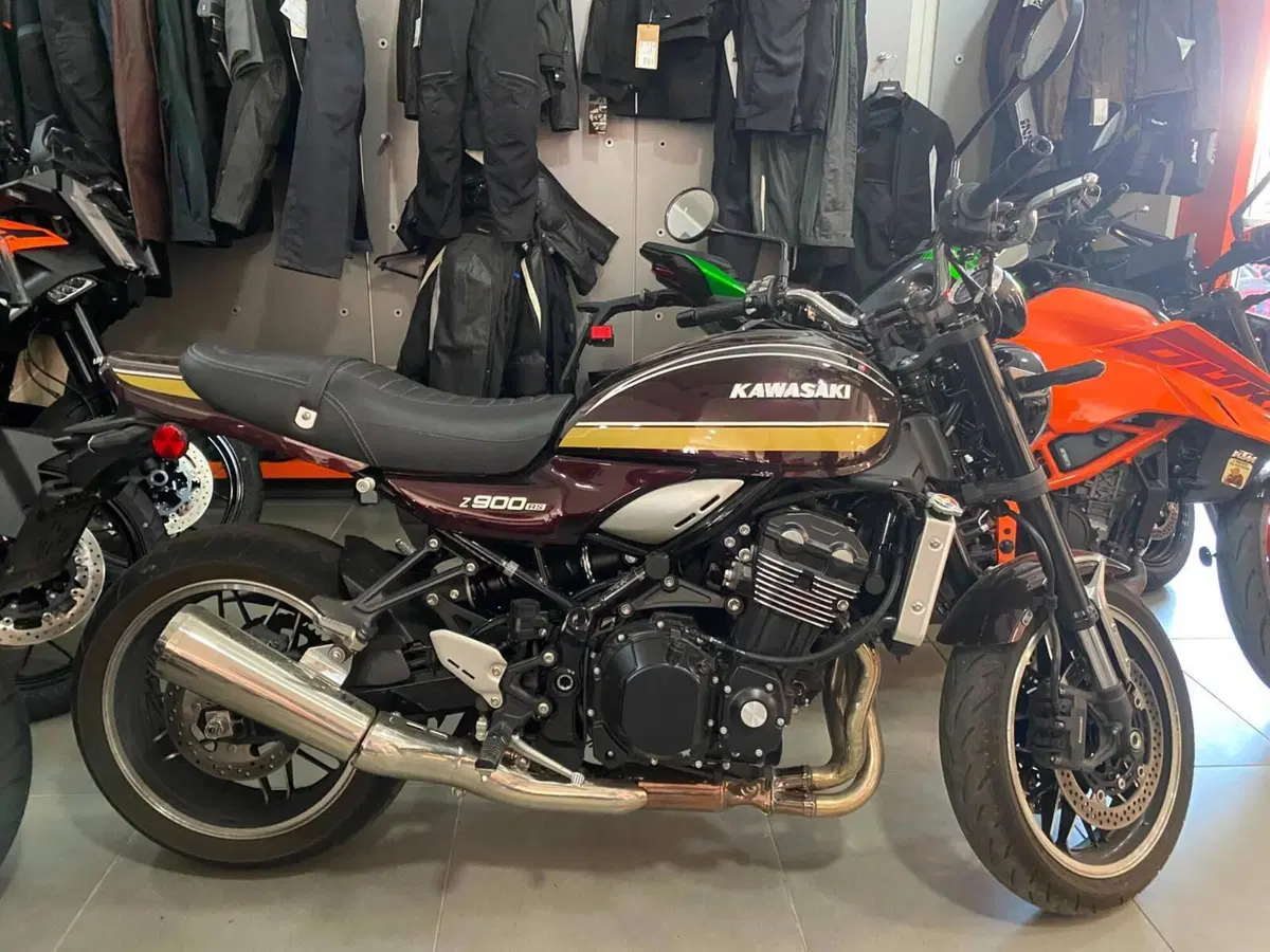 Kawasaki Z 900 RS (2026)
