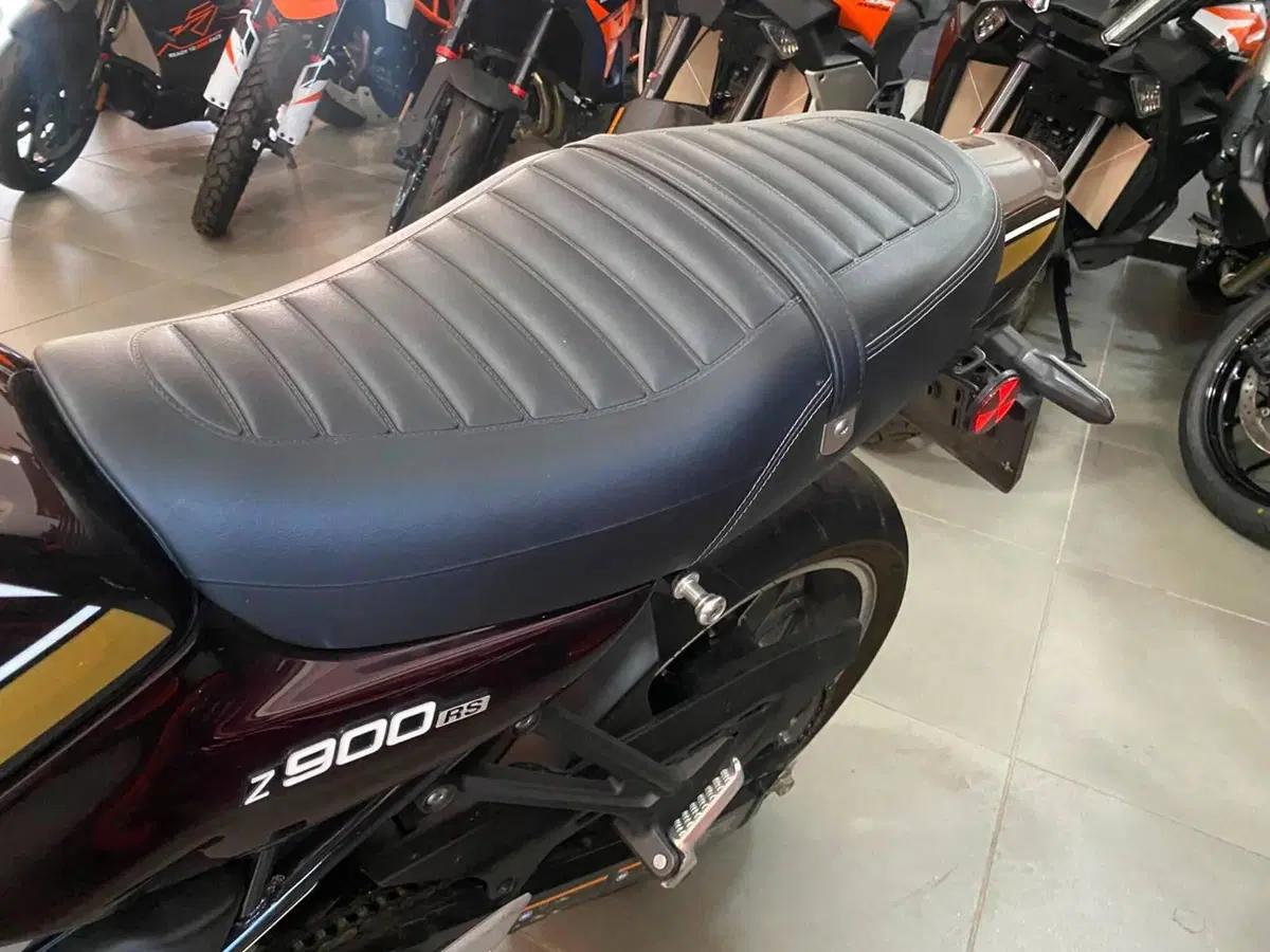 Kawasaki Z 900 RS (2026) (7)