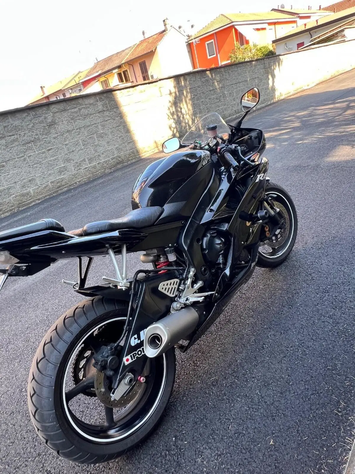 Yamaha YZF R6 (2006 - 07) (10)