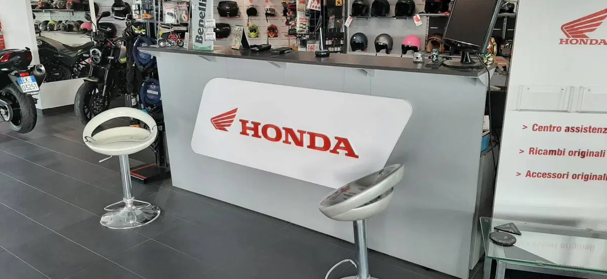 Honda Forza 350 (2022 - 24) (8)