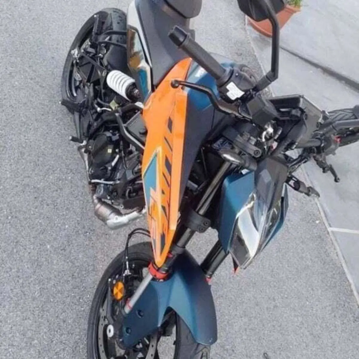 KTM 125 Duke (2024 - 25) (6)