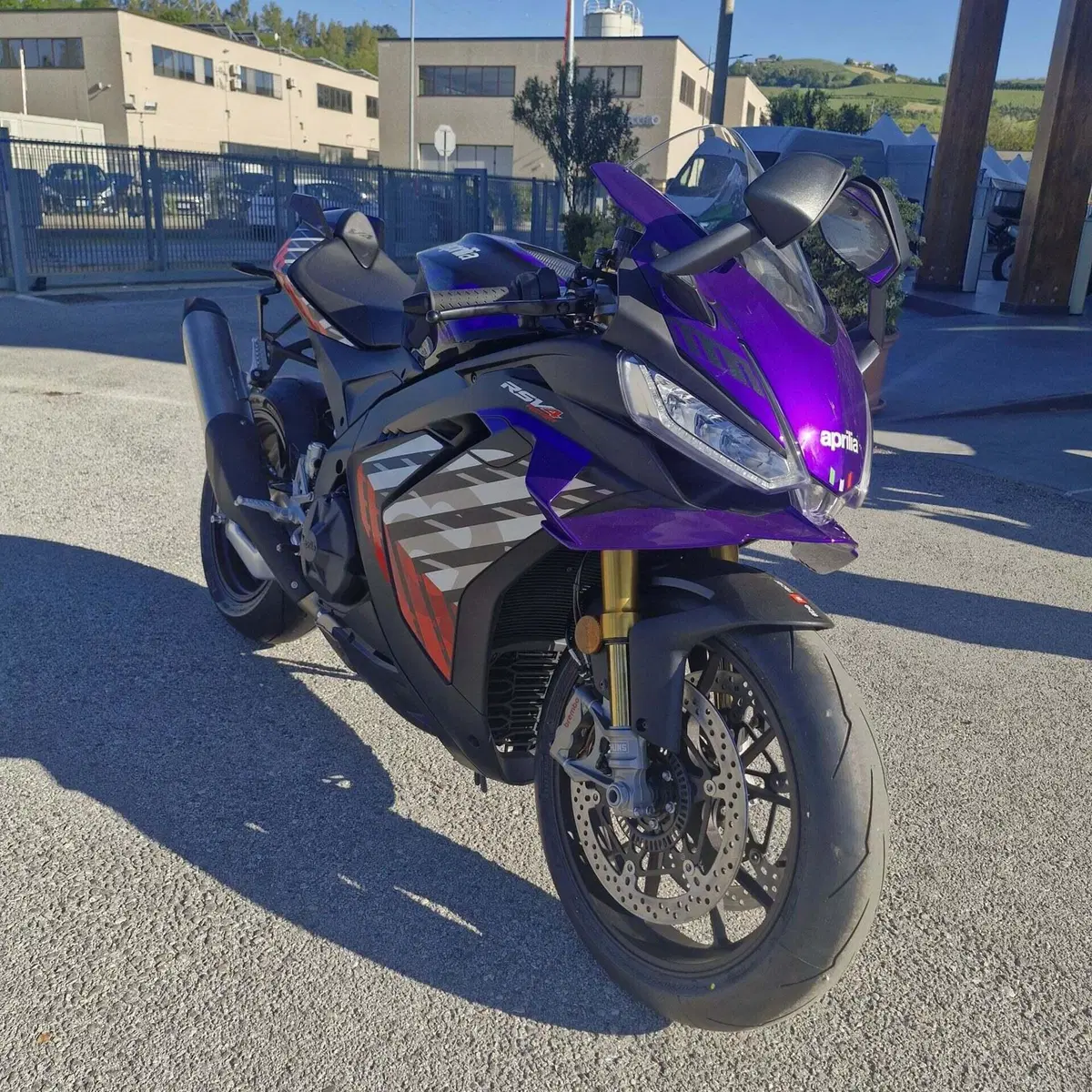 Aprilia RSV4 1100 Factory (2025 - 26) (3)