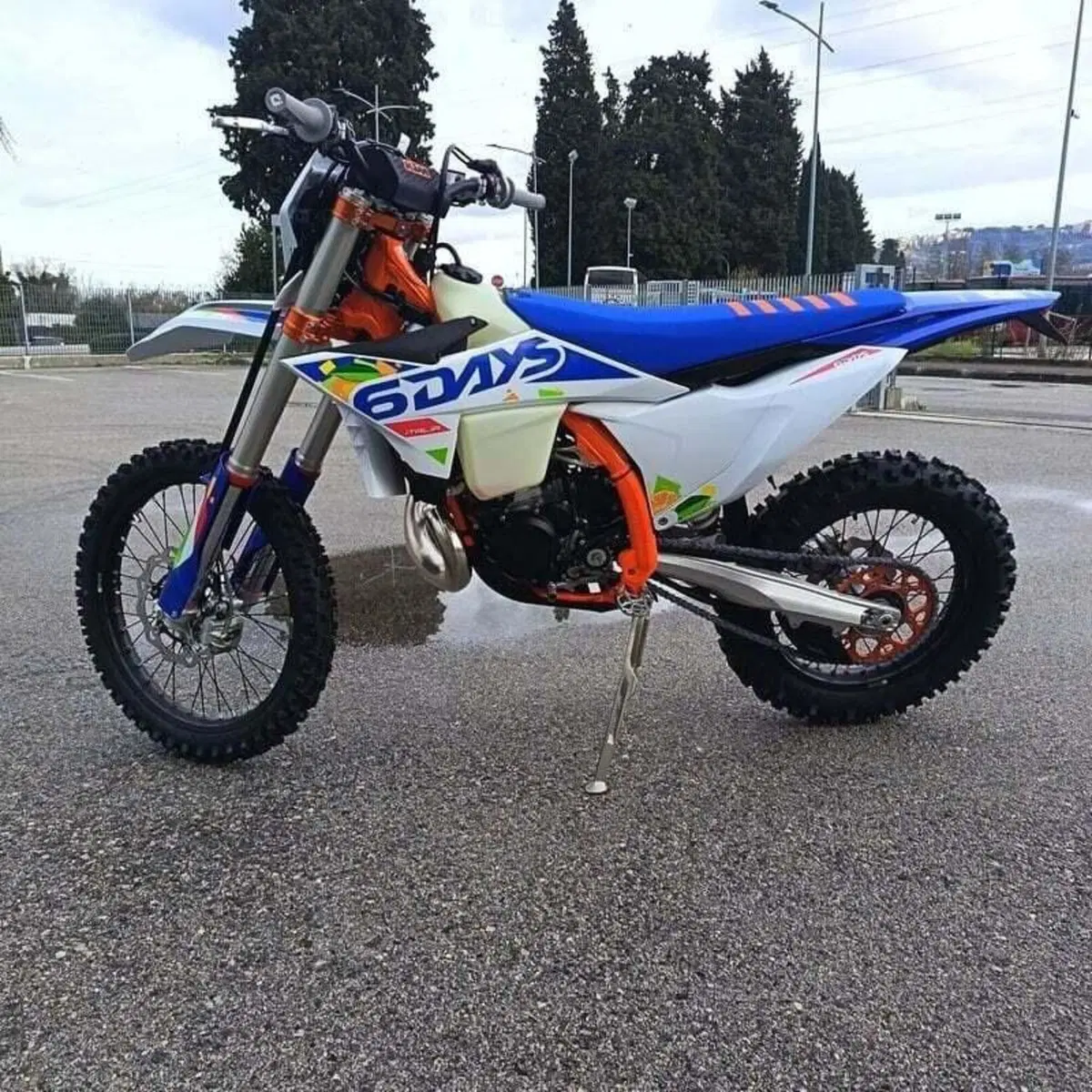 KTM 300 EXC 6Days (2026) (6)