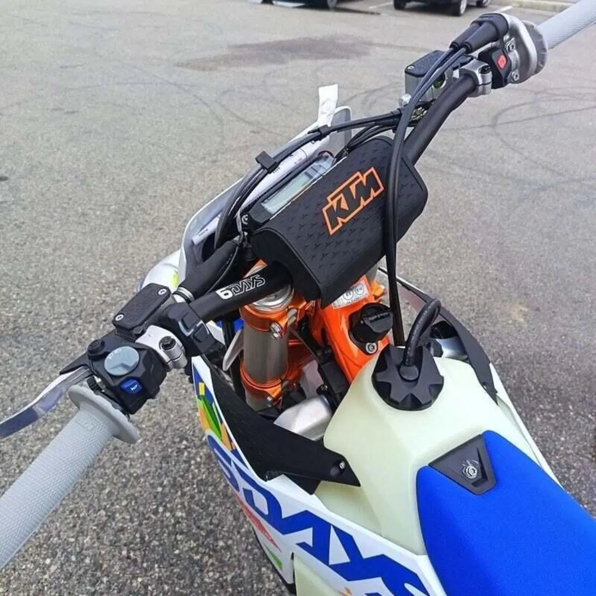 KTM 300 EXC 6Days (2026) (9)