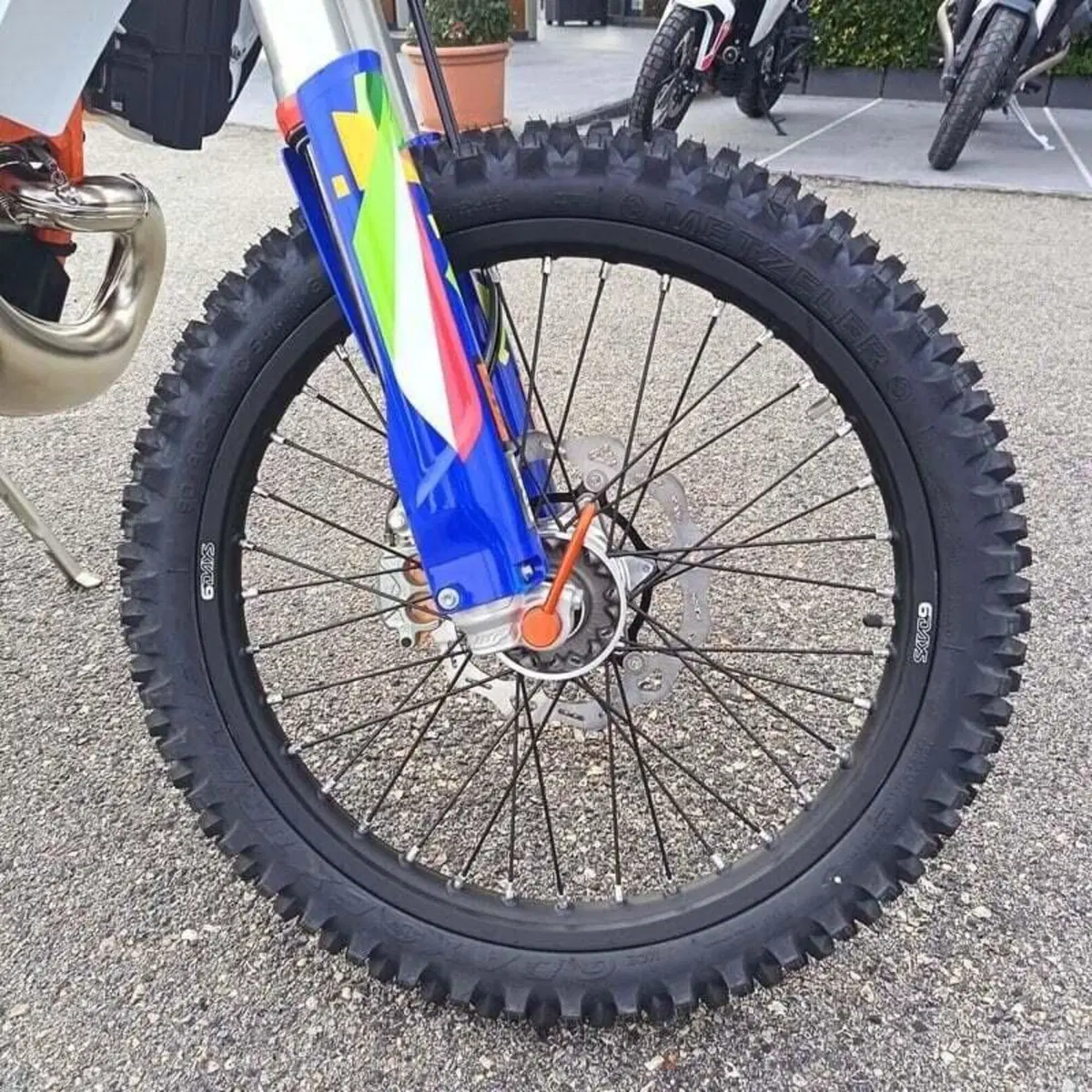 KTM 300 EXC 6Days (2026) (11)
