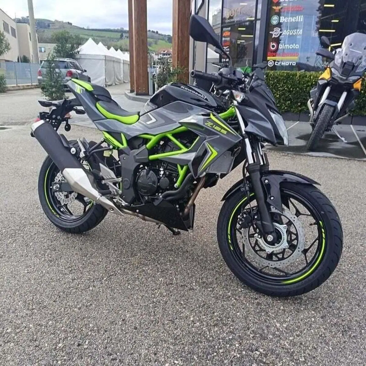 Kawasaki Z 125 (2025 - 26) (4)