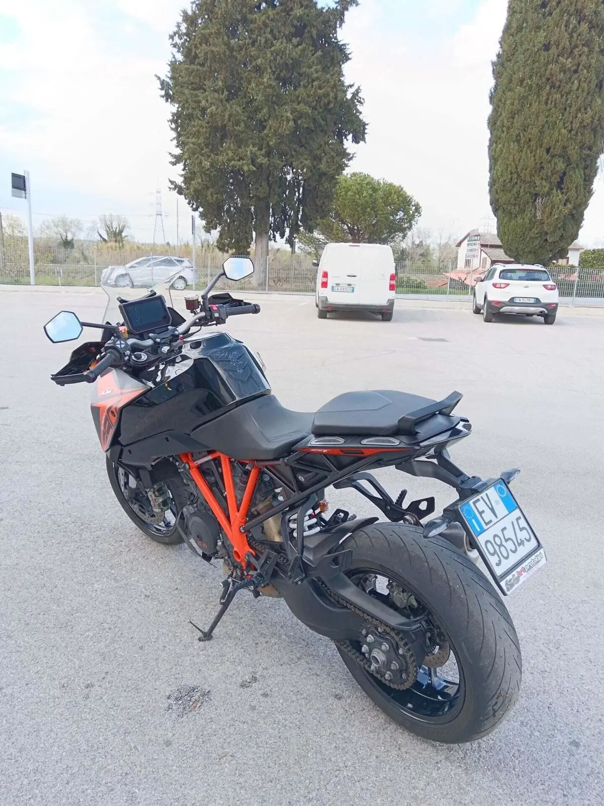 KTM 1290 Super Duke GT (2019 - 20) (3)