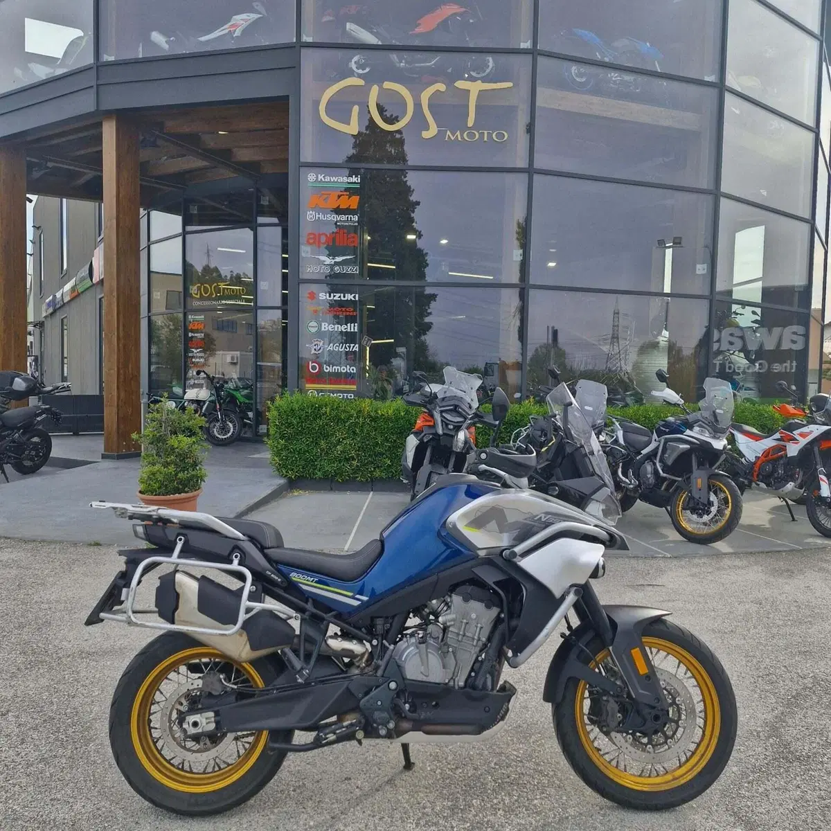 CFMOTO 800MT Touring (2022 - 26)