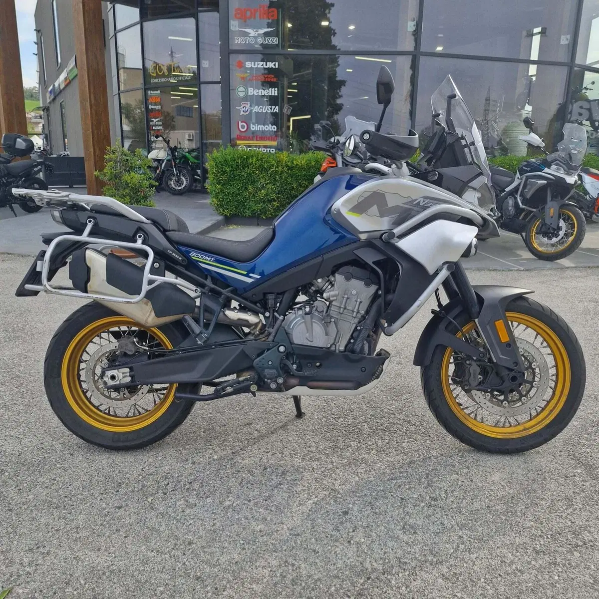 CFMOTO 800MT Touring (2022 - 26) (2)