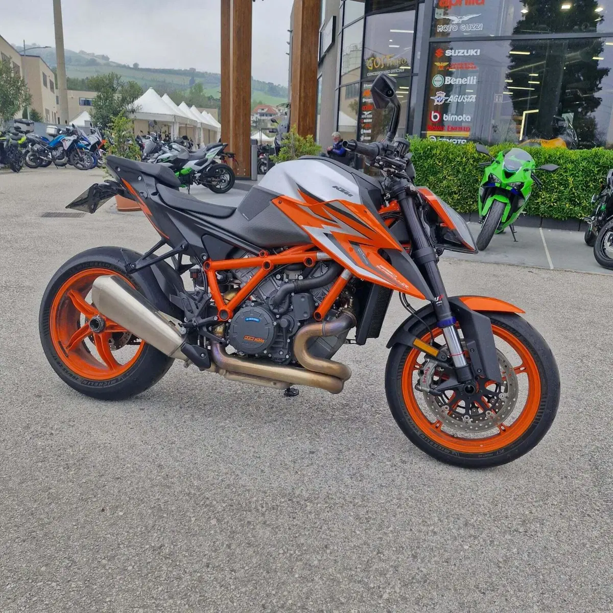 KTM 1290 Super Duke R EVO (2022 - 23) (2)