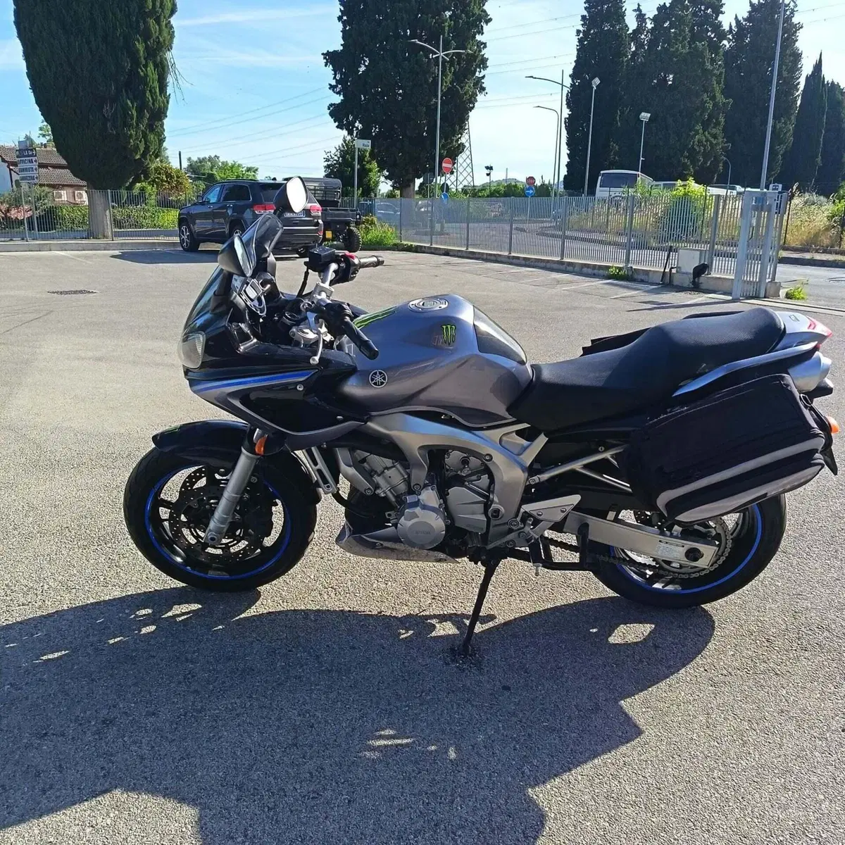 Yamaha FZ6 Fazer (2004 - 07) (5)