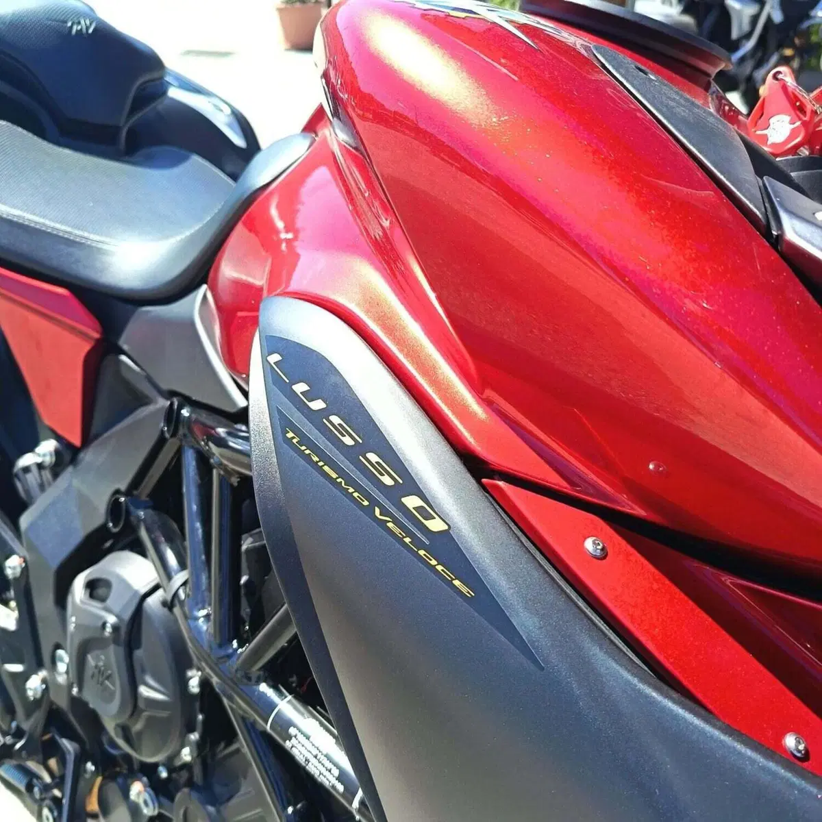 MV Agusta Turismo Veloce 800 Lusso (2021 - 23) (4)