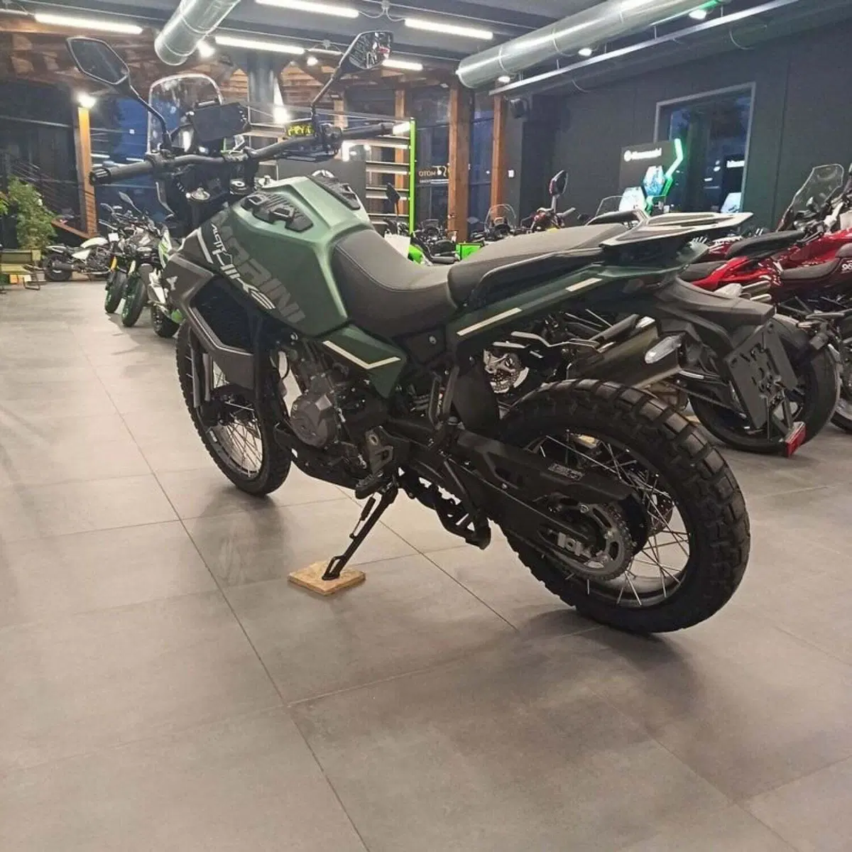 Moto Morini Allthrike 450 (2025 - 26) (7)