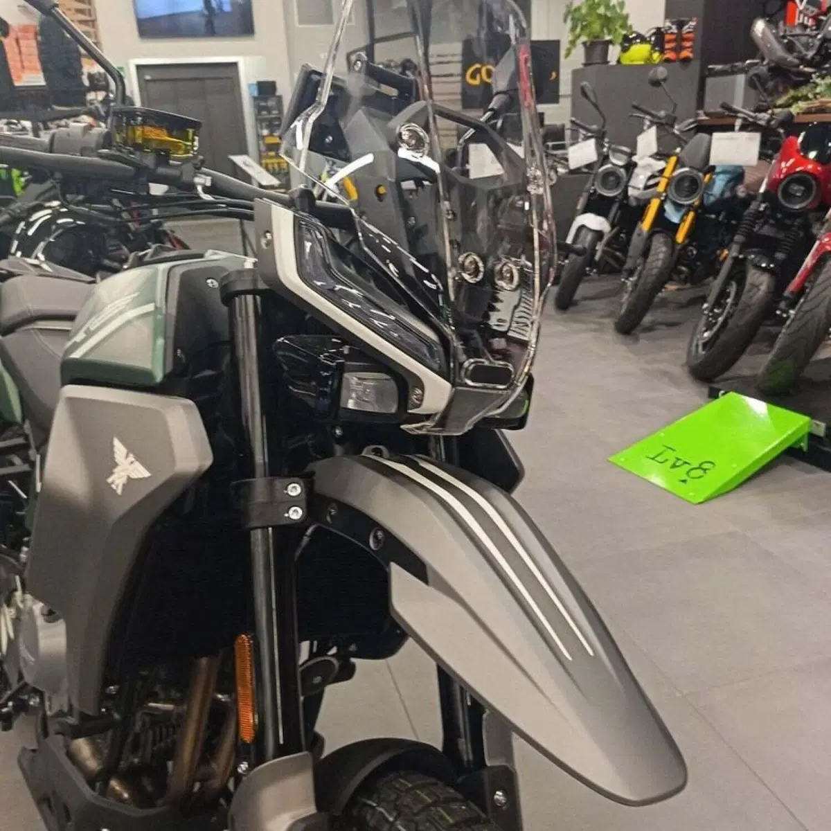 Moto Morini Allthrike 450 (2025 - 26) (9)