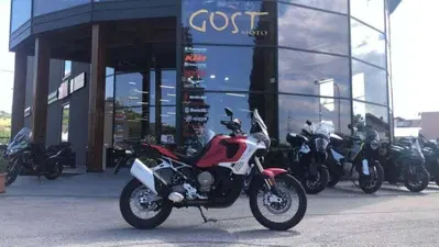 MV Agusta LXP Enduro Veloce (2024 - 25) usata