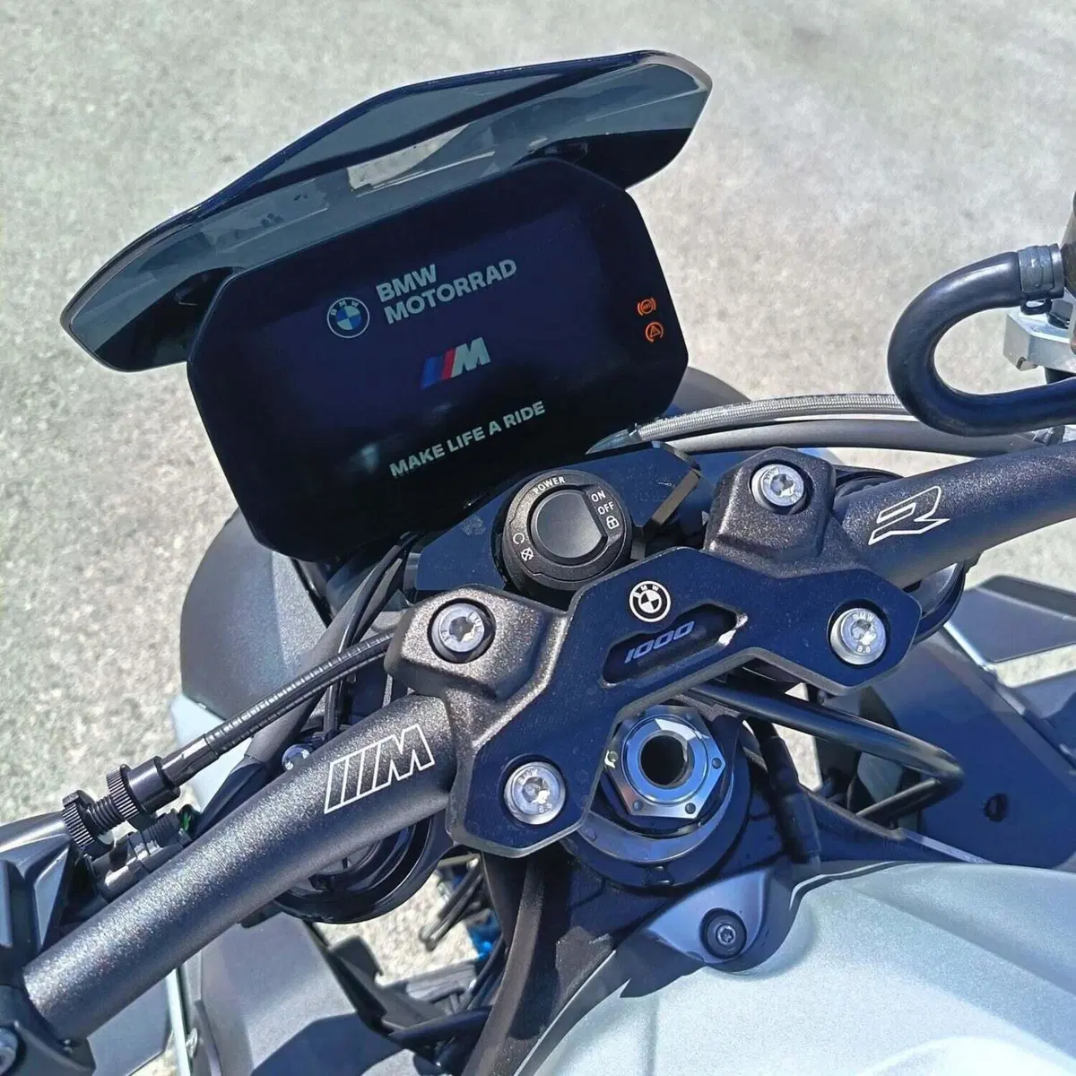 Bmw M 1000 R (2025 - 27) (6)