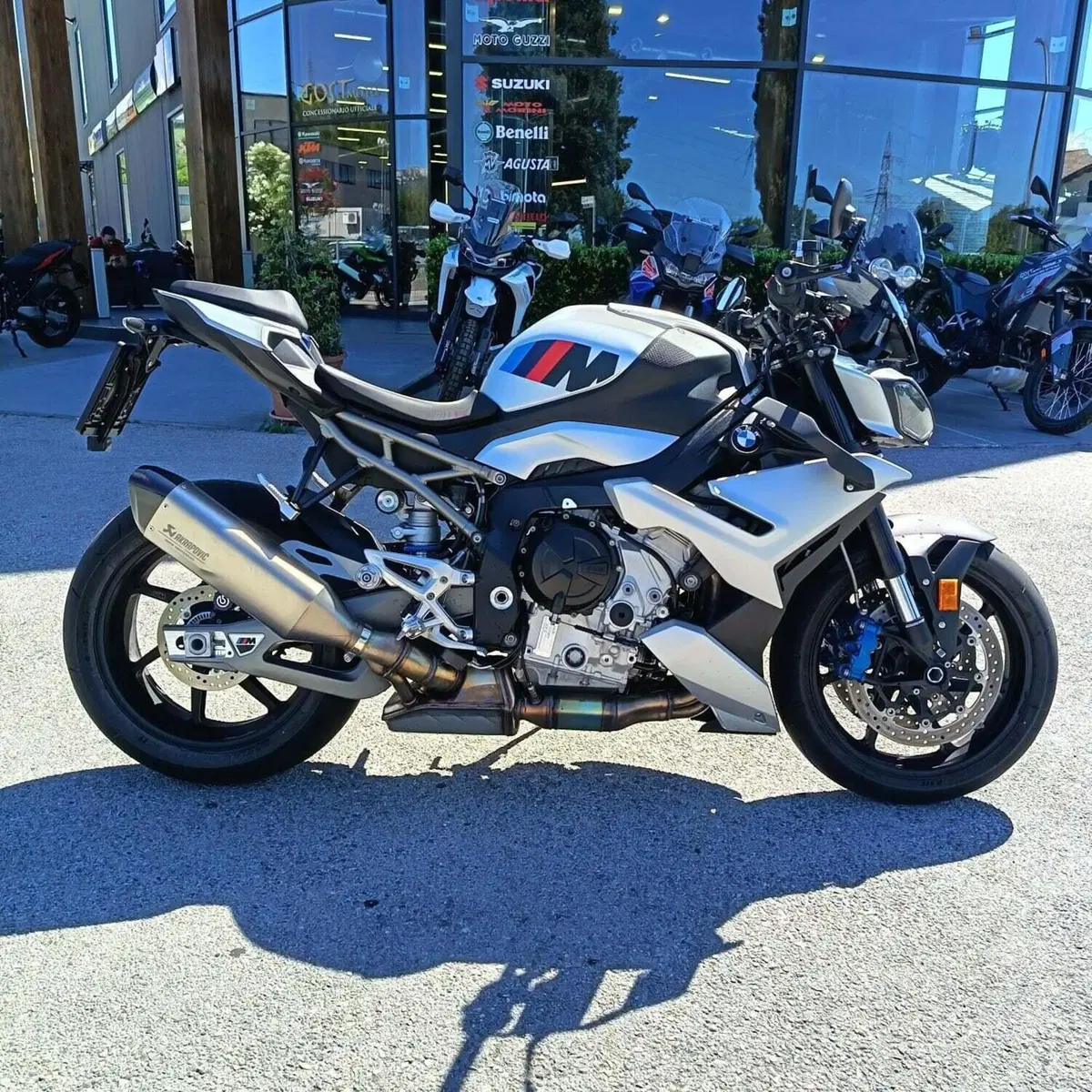 Bmw M 1000 R (2025 - 27) (8)