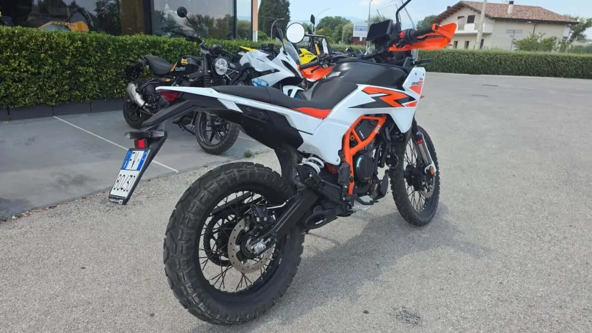 KTM 390 Adventure R (2025 - 26) (2)