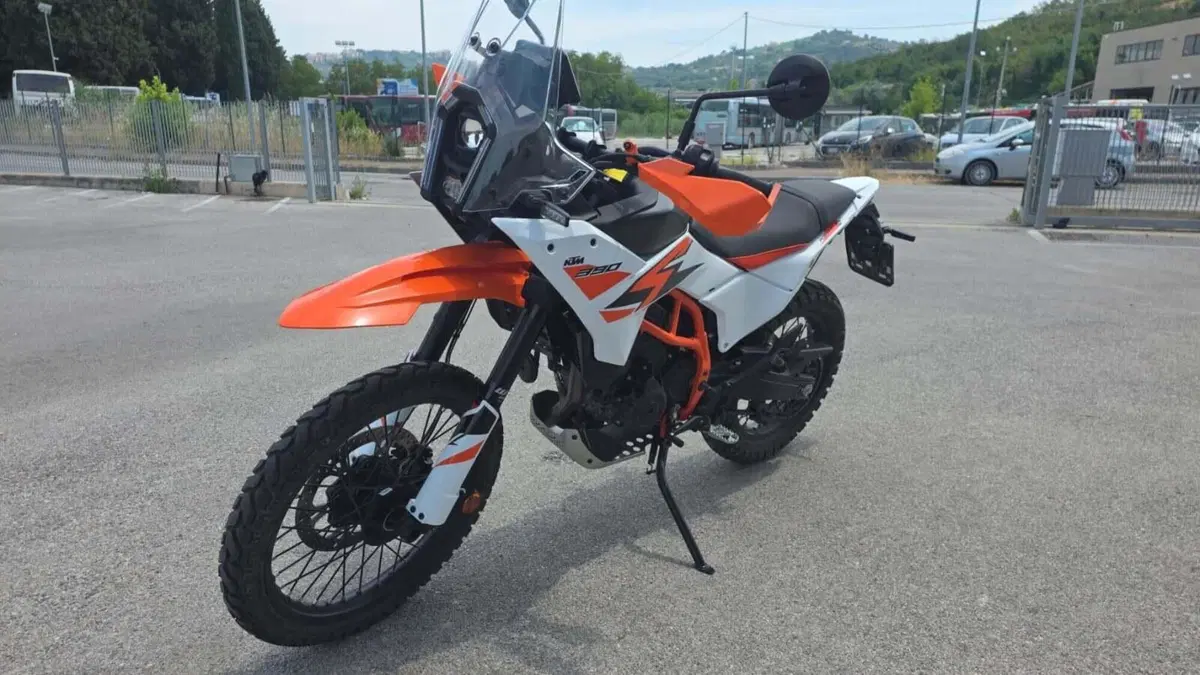 KTM 390 Adventure R (2025 - 26) (4)