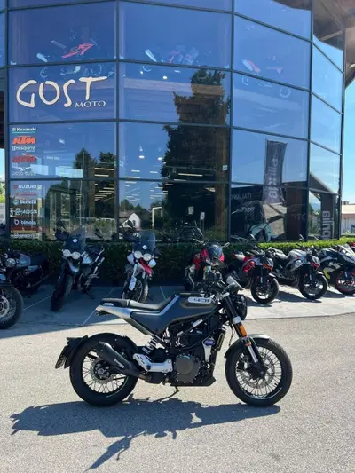 Husqvarna Svartpilen 401 (2021 - 23) usata