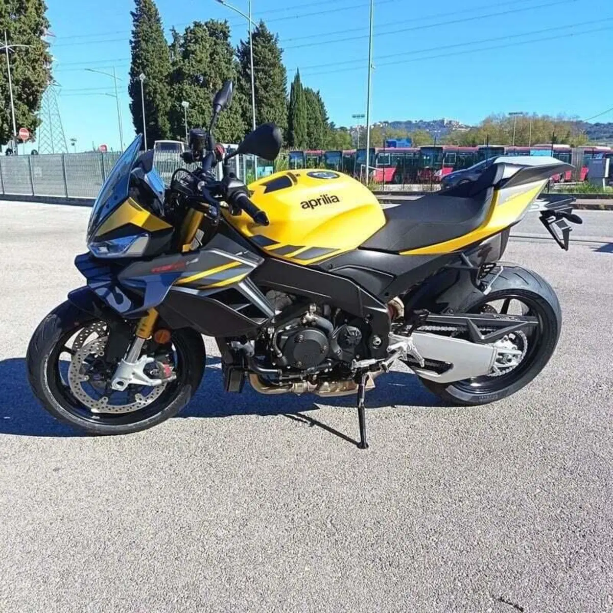Aprilia Tuono V4 (2025 - 26) (6)