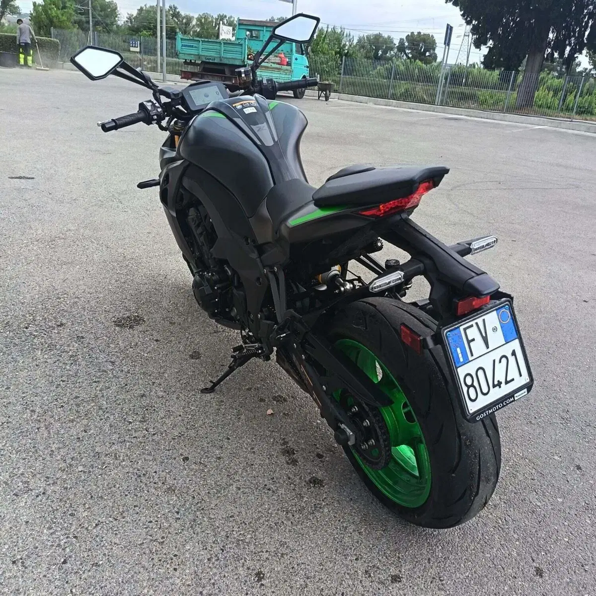 Kawasaki Z 1100 SE (2026) (2)