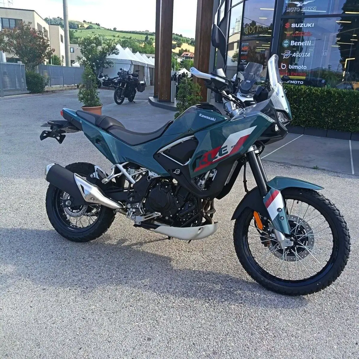 Kawasaki KLE 500 SE (2026) (4)