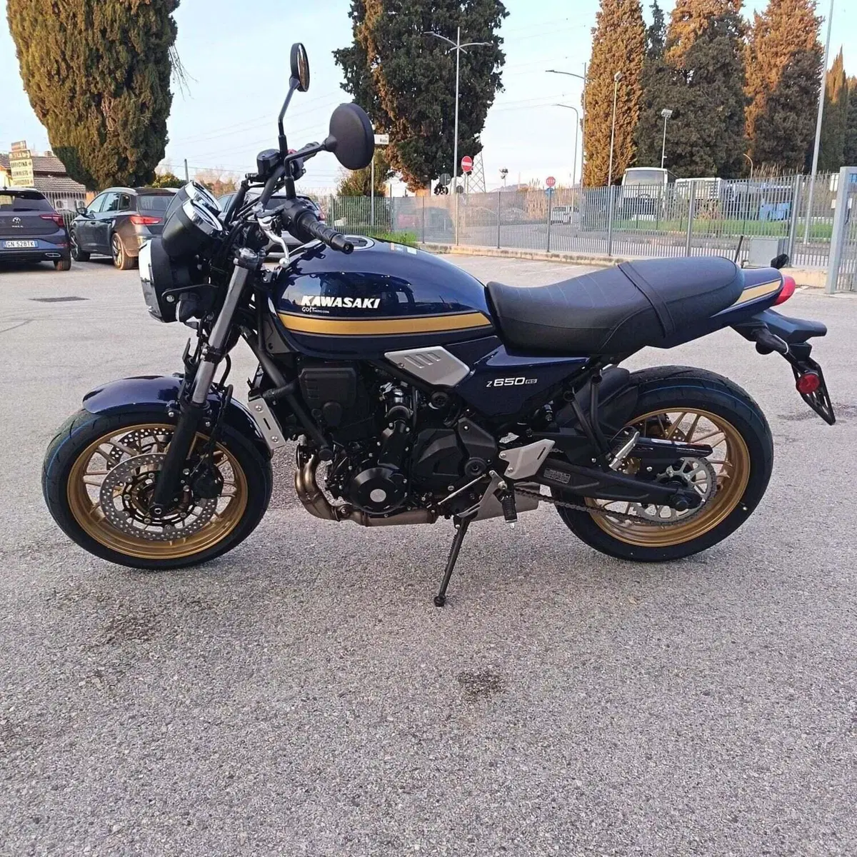Kawasaki Z 650 RS (2025 - 26) (6)