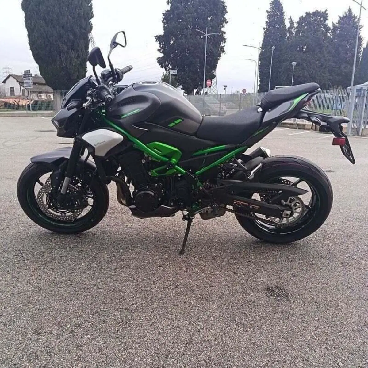 Kawasaki Z 900 A2 (2025 - 26) (6)