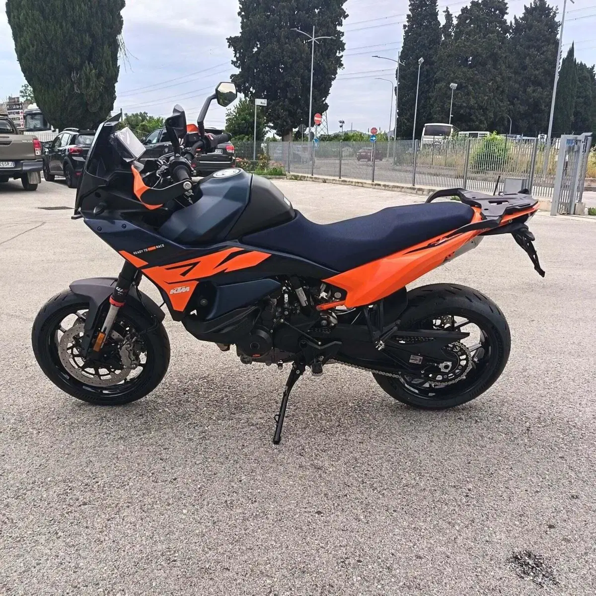 KTM 890 SMT (2026) (6)