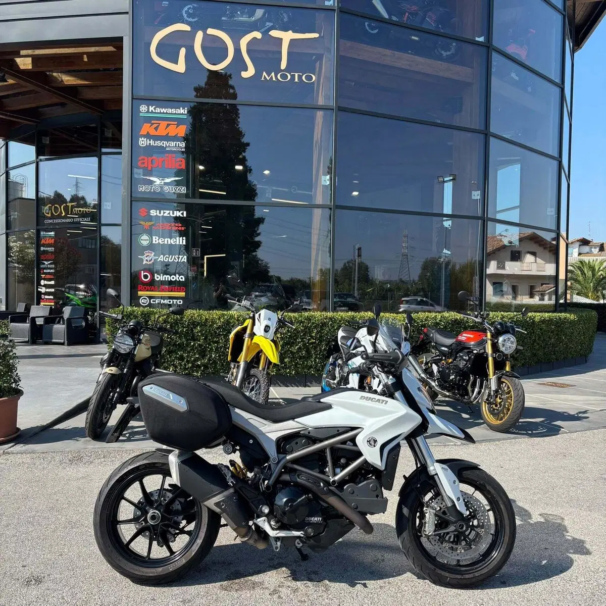 Ducati Hyperstrada 821 (2013 - 15)