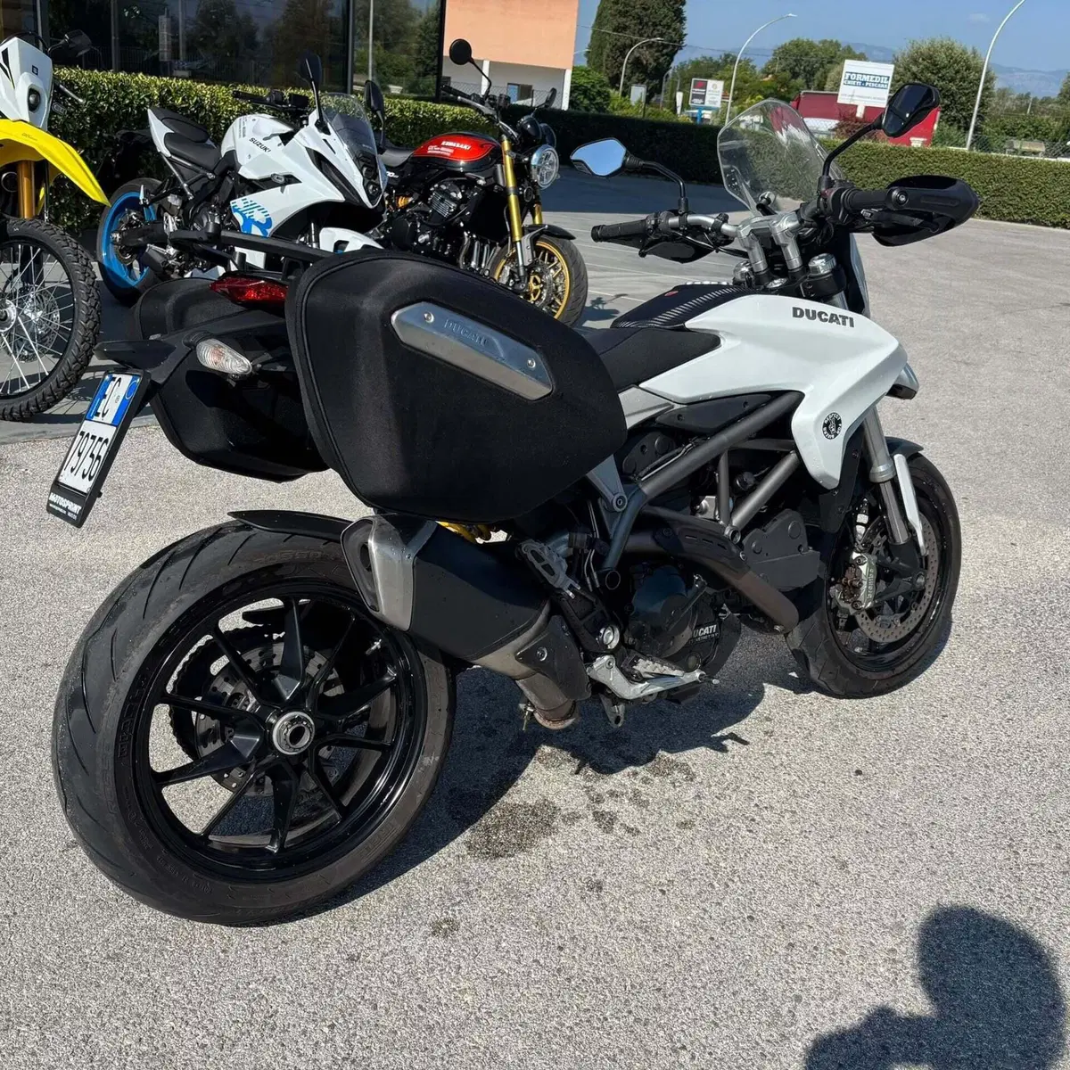 Ducati Hyperstrada 821 (2013 - 15) (6)