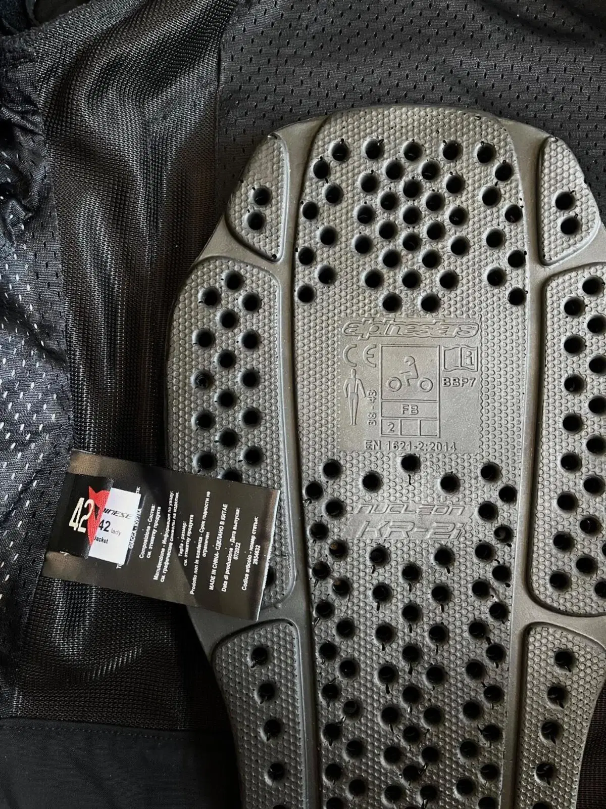 Giacca Dainese con protezione (10)