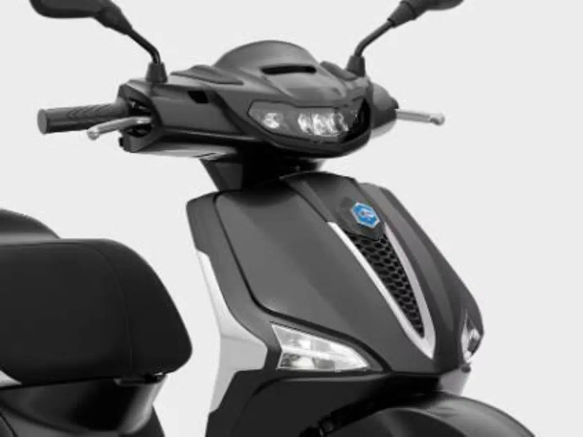 Piaggio Liberty 50 RST (2025 - 26) (5)