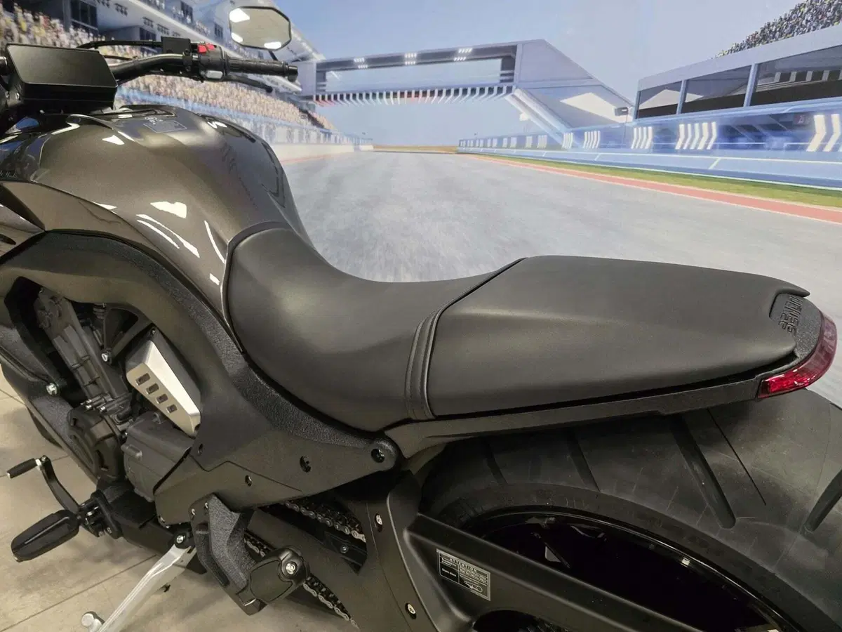 Benda Motorcycles LFC 700 Pro (2026) (8)