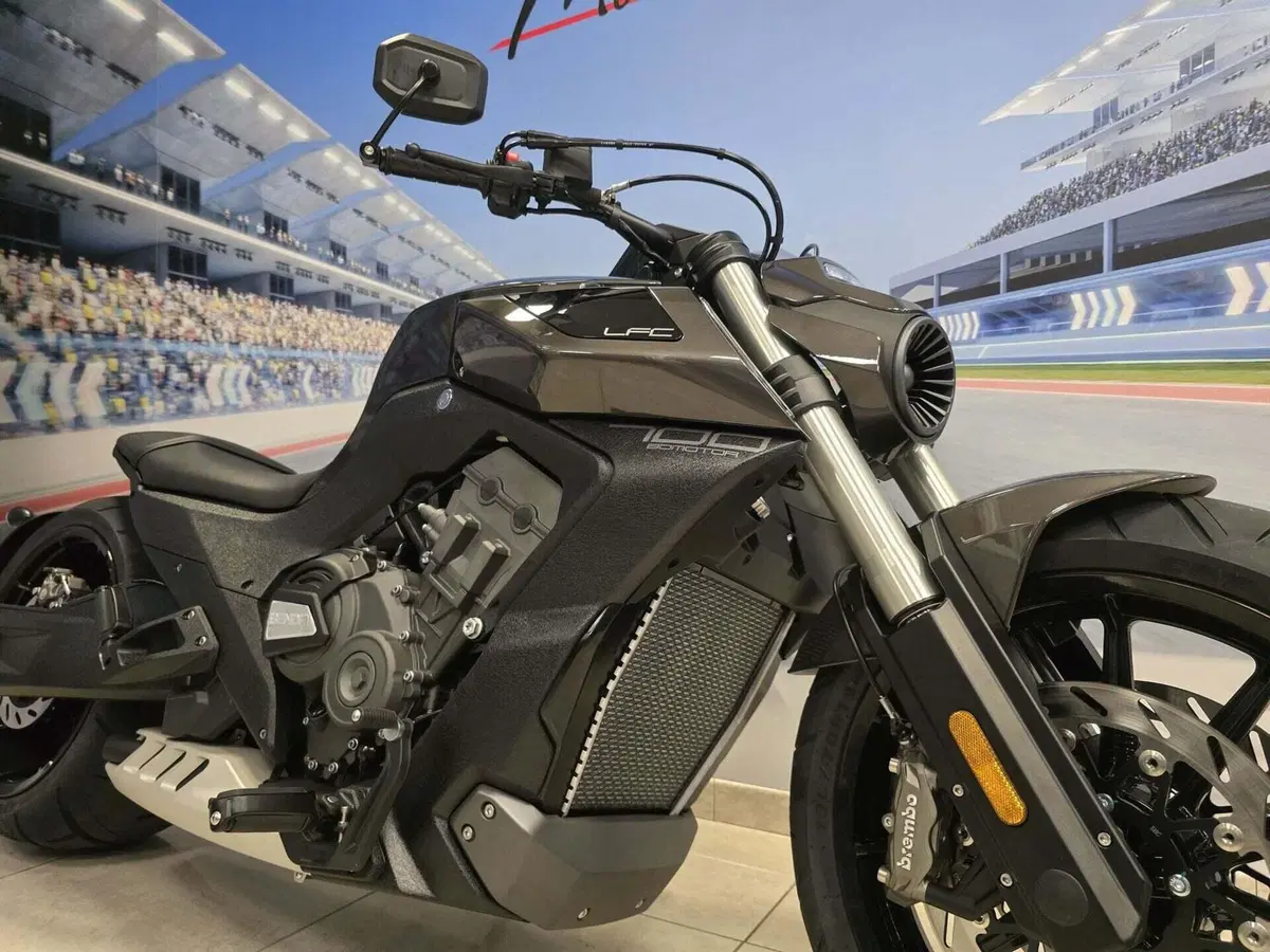 Benda Motorcycles LFC 700 Pro (2026) (17)