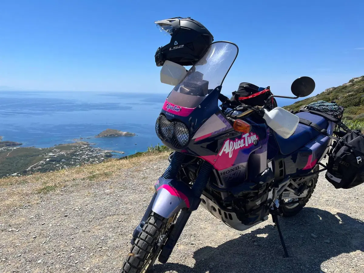 Honda XRV750 RD04
