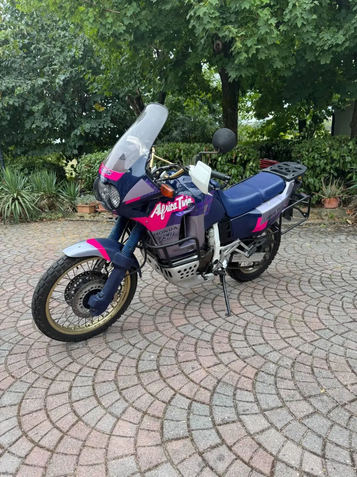 Honda XRV750 RD04 (3)
