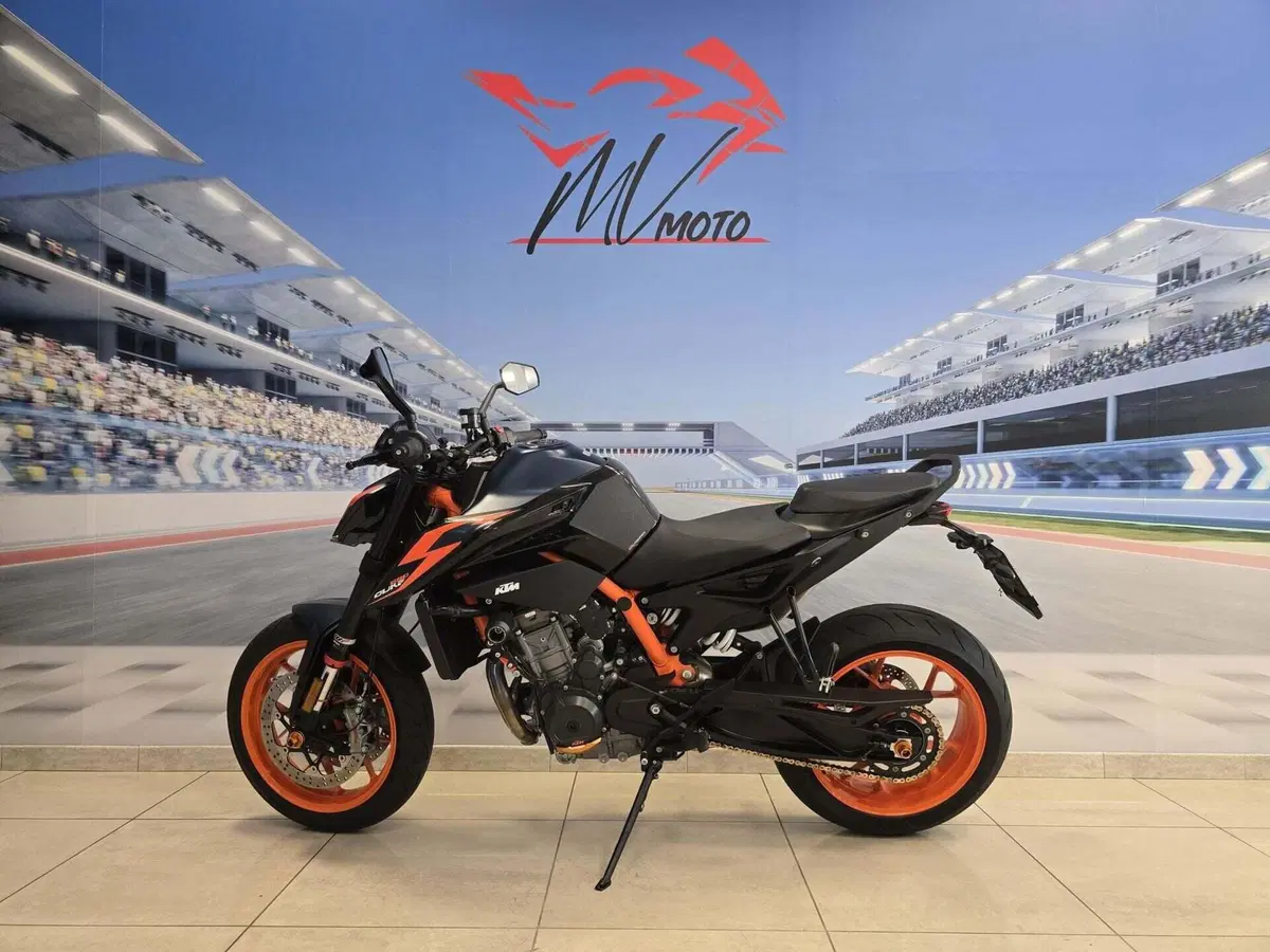 KTM 890 Duke R (2022 - 23) (3)