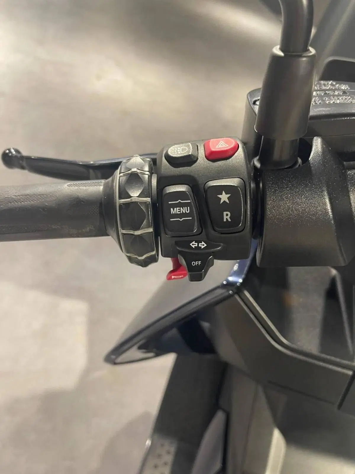 Bmw CE 04 (2021 - 25) (5)