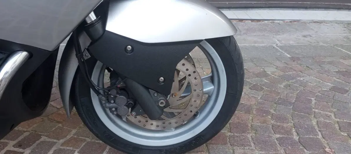 Aprilia Atlantic 500 (2003 - 04) (13)